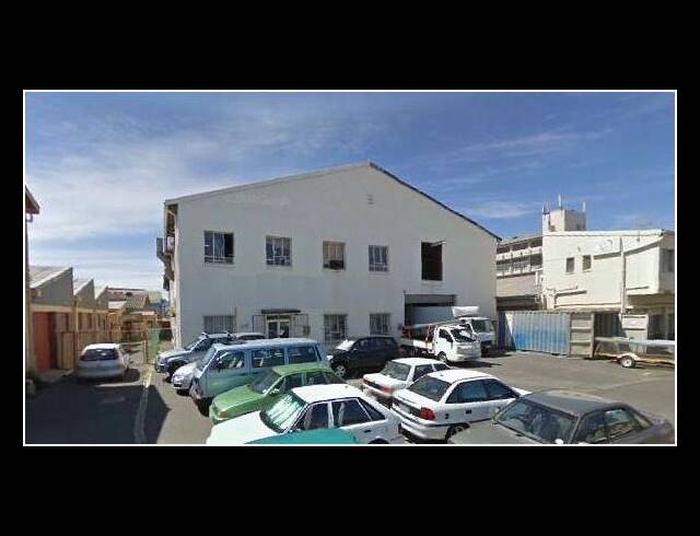 1,012M² FACTORY TO LET IN PAARDEN EILAND